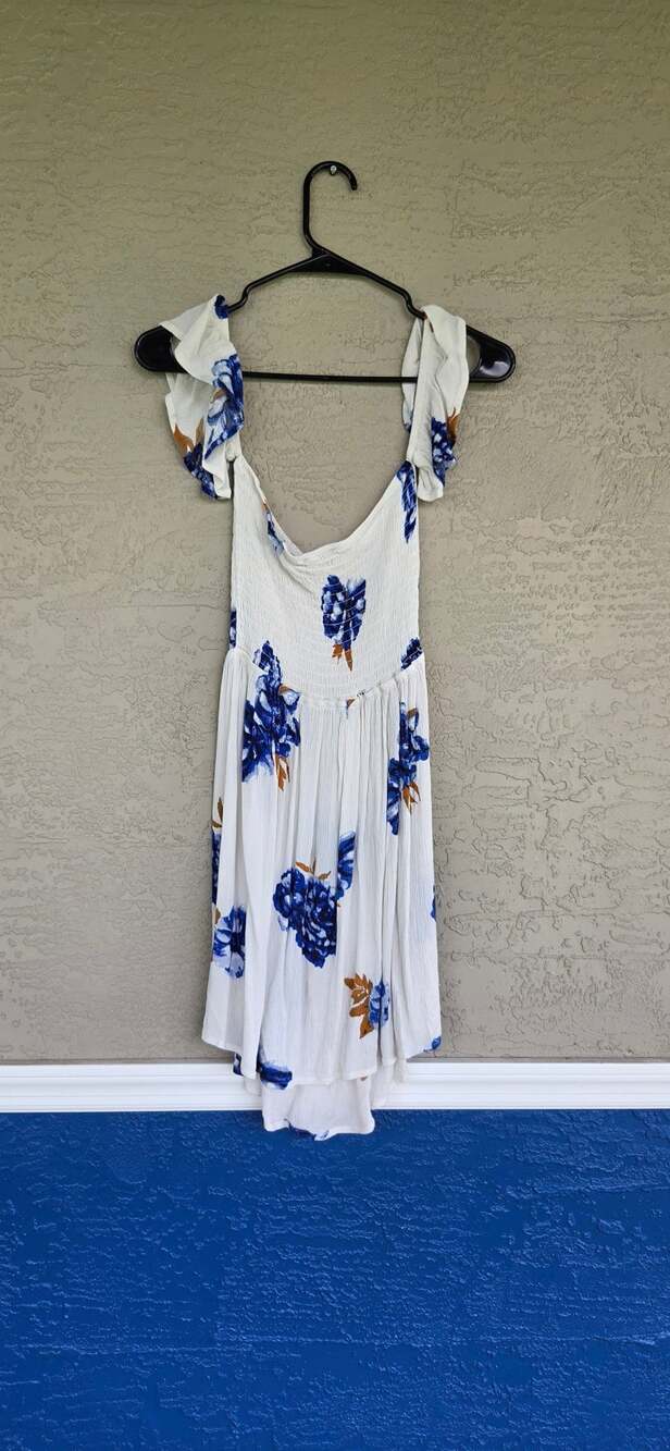 Xhilaration Dress Size S White Blue Floral Smocked Off Shoulder